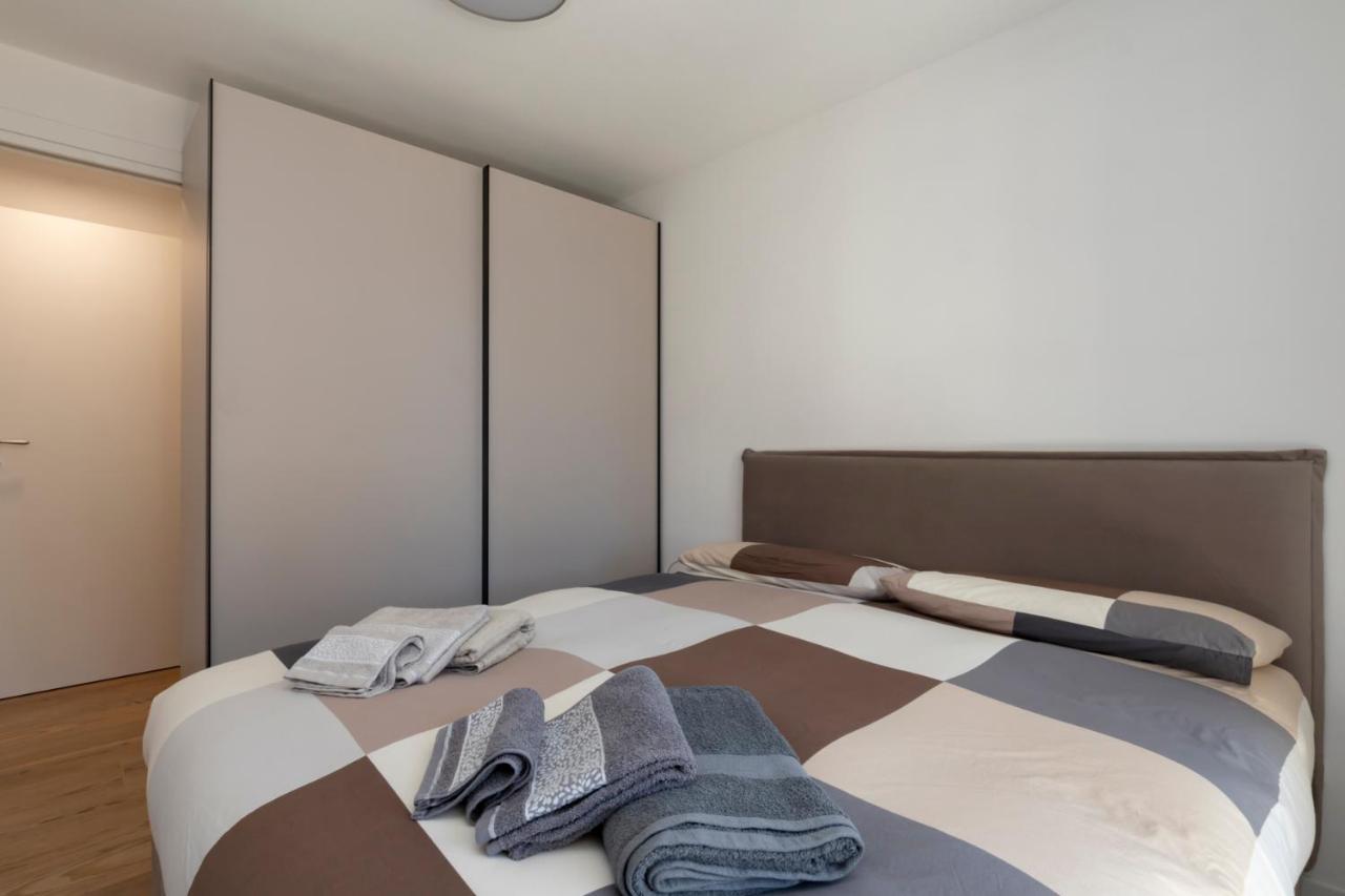 Cristallo apartment - ristrutturato nuovo centro Aprica Esterno foto