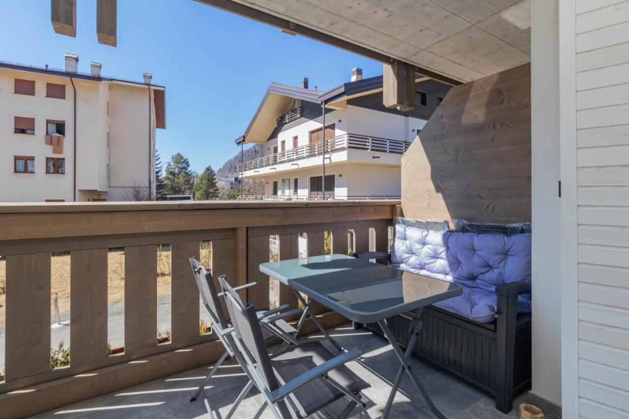 Cristallo apartment - ristrutturato nuovo centro Aprica Esterno foto